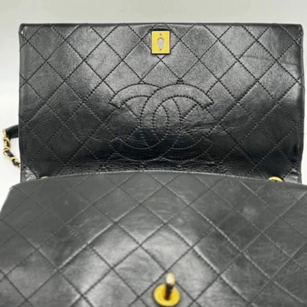 Chanel Chain Stitched Calfskin Flap Bag Medium Black Shoulder bag - Picture 12 of 17